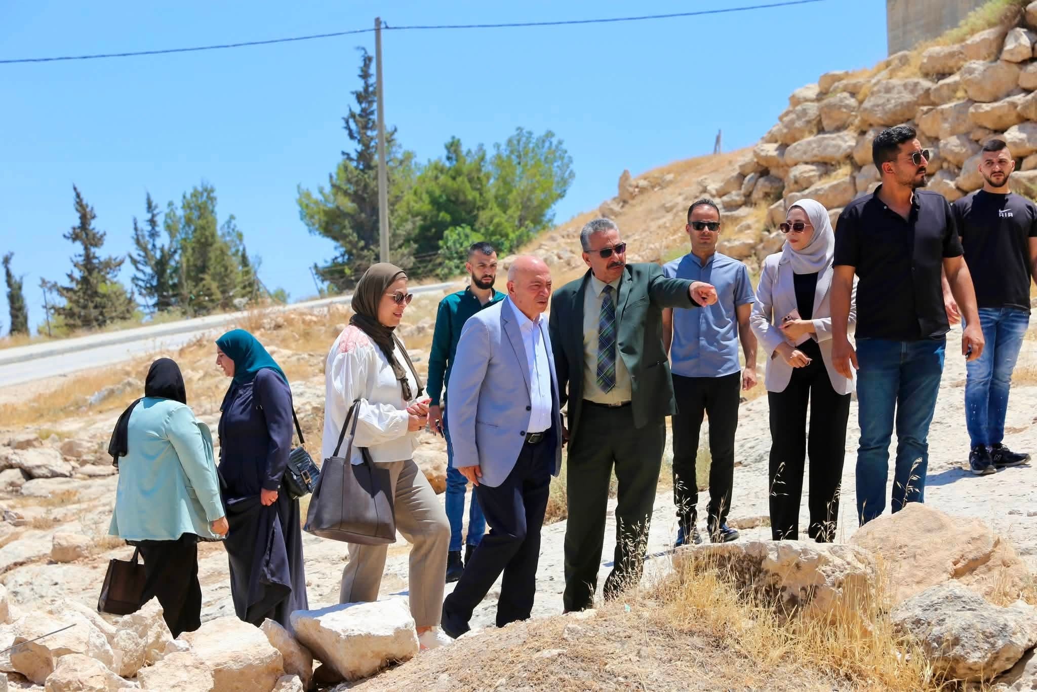 زيارة ميدانية لمعالي وزير السياحة والاّثار